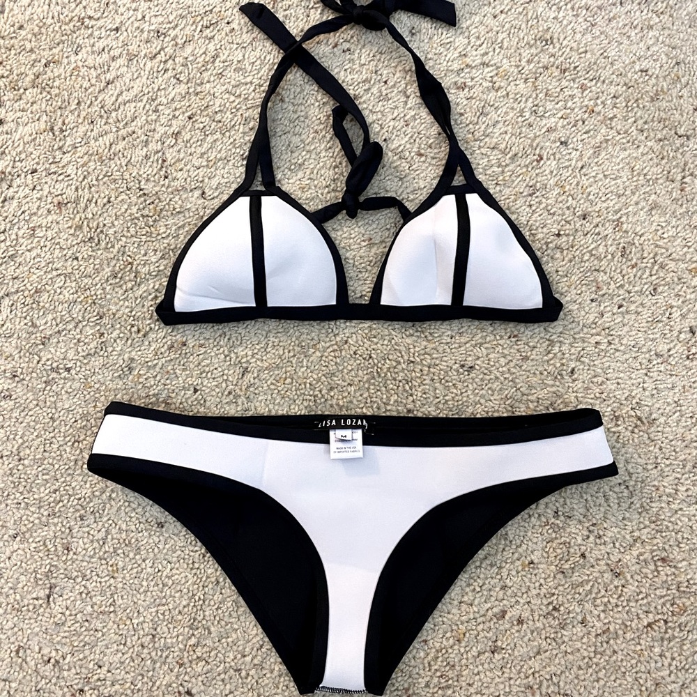 Lisa Lozano Bikini
